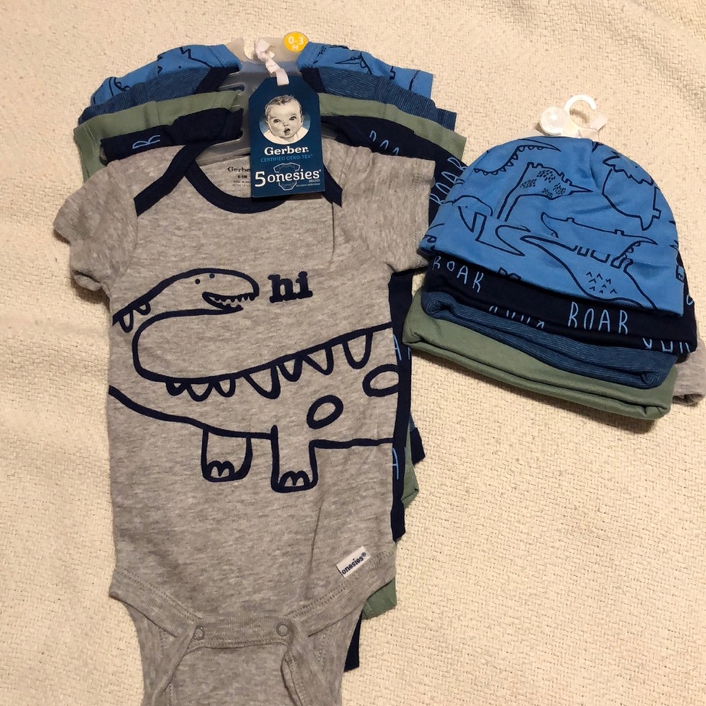 BNWT 5 Onsies and Matching Hats